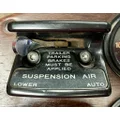 PETERBILT 384 Dash Panel thumbnail 4