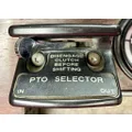 PETERBILT 384 Dash Panel thumbnail 6