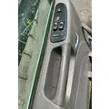 PETERBILT 384 Door Assembly, Front thumbnail 3