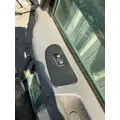 PETERBILT 384 Door Assembly, Front thumbnail 3