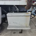 PETERBILT 385 Battery Box thumbnail 1