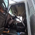 PETERBILT 385 Cab thumbnail 9