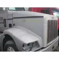 PETERBILT 385 Hood thumbnail 1