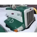 PETERBILT 385 Hood thumbnail 2