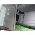 PETERBILT 386 CAB thumbnail 9