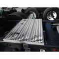 PETERBILT 386 DECK (CATWALK) STEP thumbnail 1
