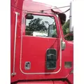 PETERBILT 386 DOOR ASSEMBLY, FRONT thumbnail 2