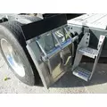 PETERBILT 386 FENDER, QUARTERHALF REAR thumbnail 1