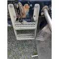 PETERBILT 386 FRAME STEP thumbnail 1