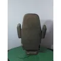 PETERBILT 386 SEAT, FRONT thumbnail 4