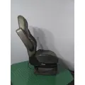 PETERBILT 386 SEAT, FRONT thumbnail 5
