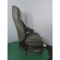 PETERBILT 386 SEAT, FRONT thumbnail 5