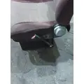 PETERBILT 386 SEAT, FRONT thumbnail 8