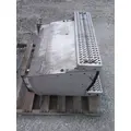 PETERBILT 386 TOOL BOX thumbnail 4