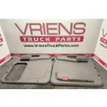 PETERBILT 386 Trim Panel, Front Door thumbnail 1