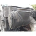 PETERBILT 387 AIR CLEANER thumbnail 1