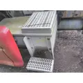 PETERBILT 387 BATTERY BOX thumbnail 1