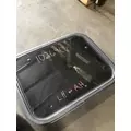 PETERBILT 387 Back Glass thumbnail 1