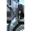 PETERBILT 387 COWL thumbnail 1