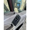 PETERBILT 387 DOOR-FRONT thumbnail 2