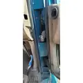 PETERBILT 387 Door Assembly, Front thumbnail 4
