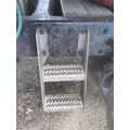 PETERBILT 387 FRAME STEP thumbnail 1