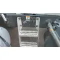 PETERBILT 387 FRAME STEP thumbnail 1
