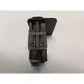 PETERBILT 387 INTERAXLE LOCK SWITCH thumbnail 5