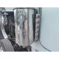 PETERBILT 388 AIR CLEANER thumbnail 3