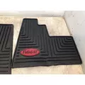 PETERBILT 388 Floor Mat thumbnail 3