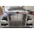 PETERBILT 389 Hood thumbnail 2