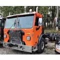 PETERBILT 520 Cab thumbnail 2