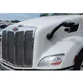 PETERBILT 579 2012-2022 HOOD thumbnail 1