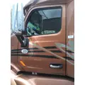 PETERBILT 579 2013-2022 DOOR ASSEMBLY, FRONT thumbnail 1