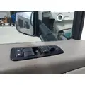 PETERBILT 579 2013-2026 DOOR ASSEMBLY, FRONT thumbnail 3