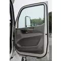 PETERBILT 579 2013-2026 DOOR ASSEMBLY, FRONT thumbnail 2