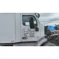 PETERBILT 579 2013-2026 DOOR ASSEMBLY, FRONT thumbnail 1