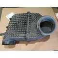 PETERBILT 579 AIR CLEANER thumbnail 2