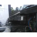 PETERBILT 579 AIR CLEANER thumbnail 1