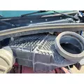 PETERBILT 579 AIR CLEANER thumbnail 4