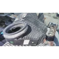 PETERBILT 579 AIR CLEANER thumbnail 1