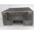 PETERBILT 579 BATTERY BOX thumbnail 1