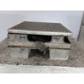 PETERBILT 579 BATTERY BOX thumbnail 3