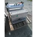 PETERBILT 579 BATTERY BOX thumbnail 1
