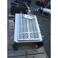 PETERBILT 579 BATTERY BOX thumbnail 5