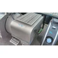 PETERBILT 579 BATTERY BOX thumbnail 1