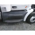 PETERBILT 579 CAB SKIRTSIDE FAIRING thumbnail 1