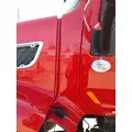 PETERBILT 579 COWL thumbnail 1