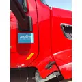 PETERBILT 579 COWL thumbnail 1