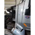 PETERBILT 579 COWL thumbnail 1
